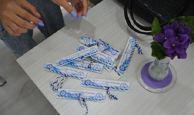 Ege Üniversitesi mezunları “Mezun Kart” ile Egeli olmanın avantajlarını yaşamaya devam ediyor