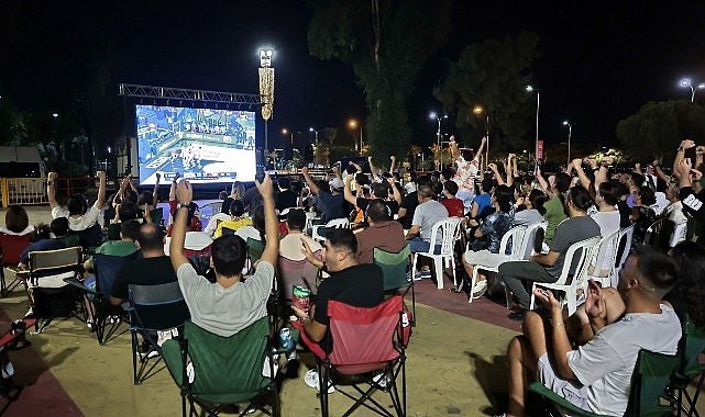 Final heyecanı Konak’ta dev ekranlarda yaşanacak