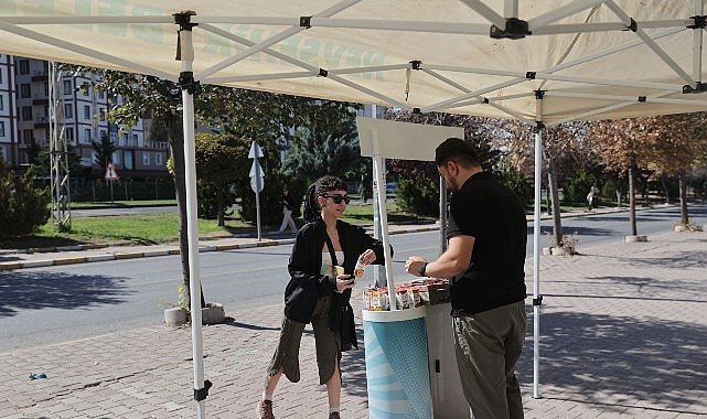 Kurumsal Web İçeriği İçin Özgün Başlık: Üniversiteli Öğrencilere Hoş Geldiniz İkramı