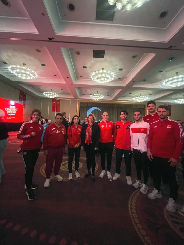 Istanbul Valiliginin Düzenlediği Cumhuriyet'in 102. Yılı Resepsiyonundan Kareler