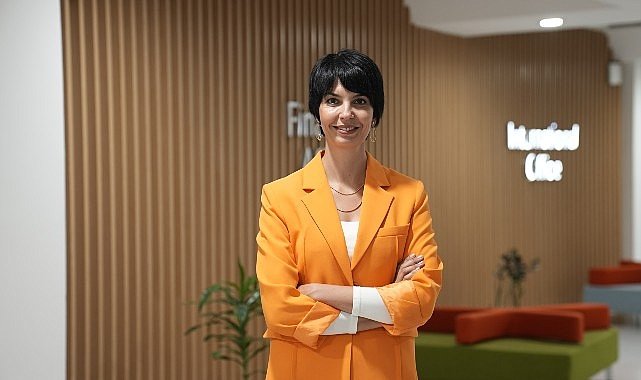 Geleceğin Akıllı Dünyasının Görünmeyen Dili: Matematik!