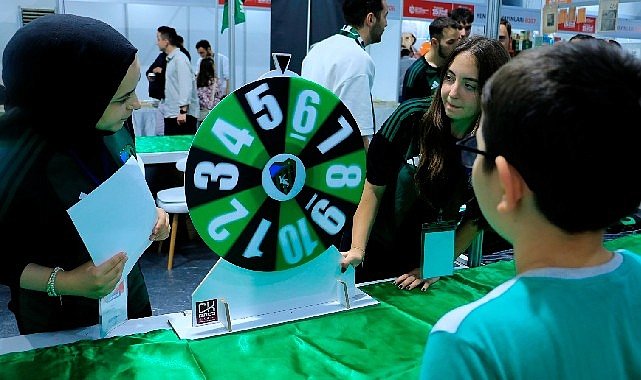 Kocaeli Kitap Fuarında Yeşil-Siyah Aşkın Büyüleyen Türküsü: Doğasıyla, Hikâyesiyle ve Tutkuyla Örülü Bir Yolculuk