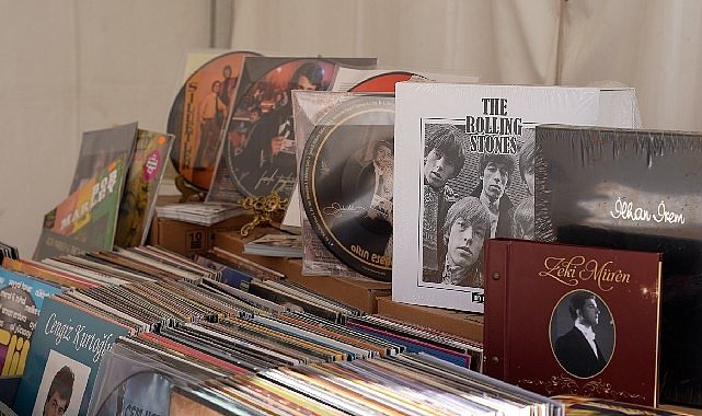Maltepe Plak Günleri: Müzik Tutkunlarının Büyüleyici Buluşması