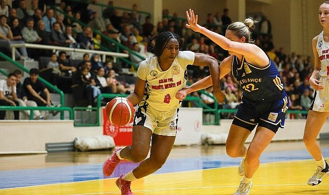 Burhaniye Belediyespor puanını 14’e yükseltti