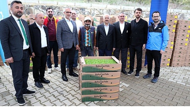 Gebzeli çiftçiye 500 bin sebze fidesi