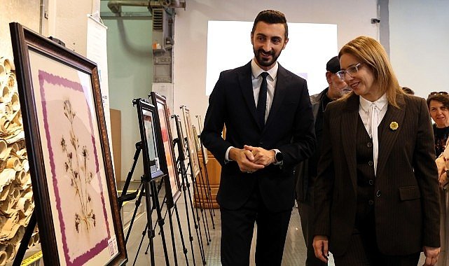 “Kağıtta Açan Çiçekler” sanatseverleri bekliyor