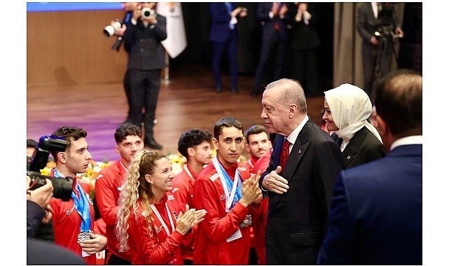 Bağcılar Belediyesi Engelliler Sarayı kursiyerleri Türkiye Buluşması’na katıldı