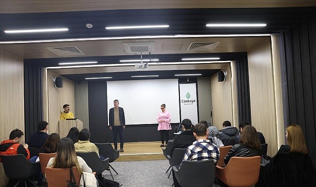 Çankaya’da Engel Tanımayan Etkinlik: “Biz Birlikte Parlarız”