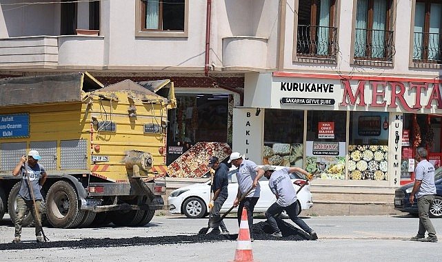 Geyve Belediyesi 2025’te İlmek İlmek Parke İşledi