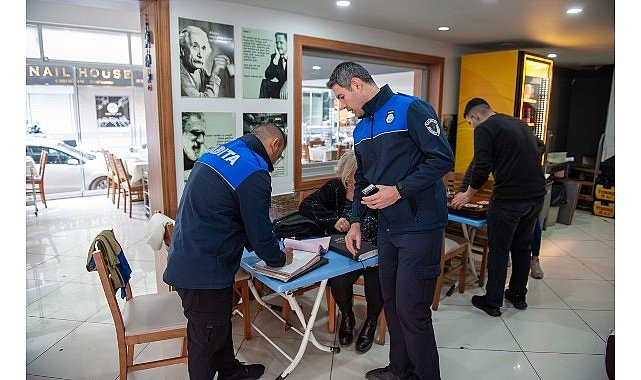 Karşıyaka Zabıtası’ndan işgal denetimi