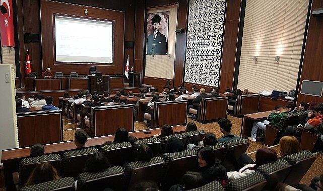 Keçiören Belediyesi’nden Stajer Öğrencilere Sağlık Eğitimi