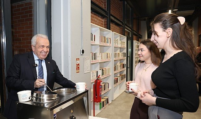 Başkan Şadi Özdemir’den finaller öncesi gençlere moral ziyareti