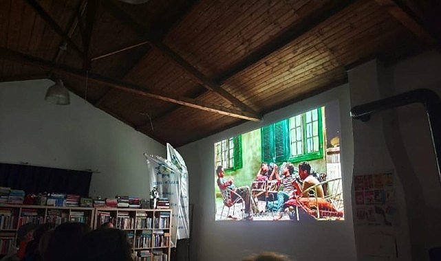 Barbaros’ta Sinema Perdesi Hep Açık …