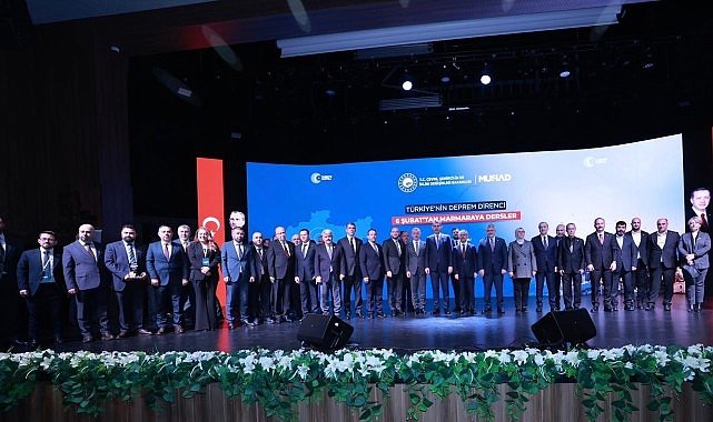 Büyükakın: Kentsel dönüşümü  kararlı adımlarla yürütüyoruz