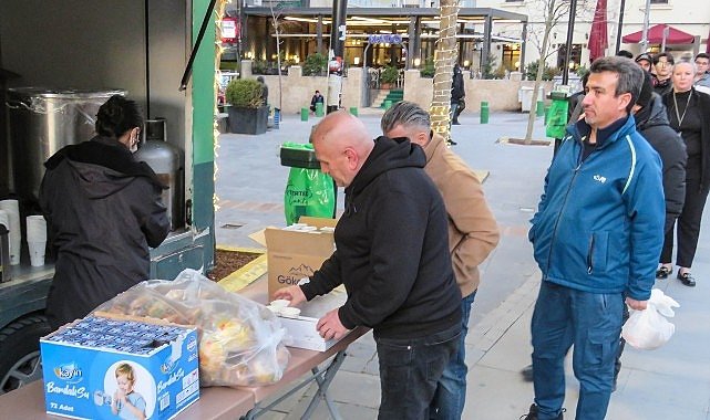 Çankaya’da Dayanışma Sofraları Kuruldu