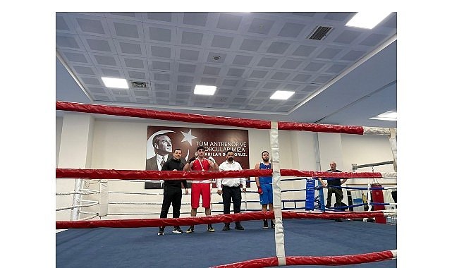 Kemer Belediye Kick Boks ve Boks sporcularından büyük başarı
