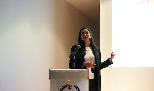 Maltepe Belediyesi’nden öğrencilere kariyer yolculuğunda rehberlik