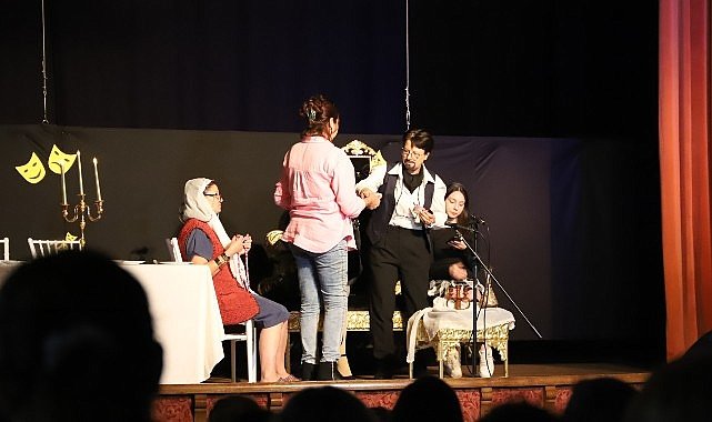 Bayındır’da “Alayına Makara” Tiyatro Oyunu Sahnelenecek