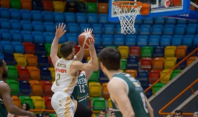 Büyükşehir Taraftarı Önünde Farka Koştu