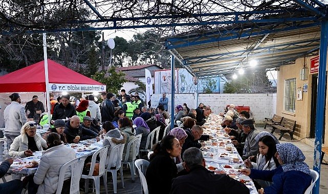 Didim Belediyesi Batıköy Mahallesi’nde İftar Sofrası Kurdu