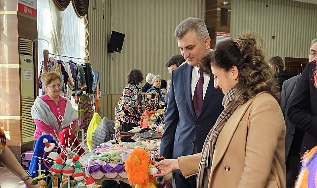 Gölcük’te İlmek İlmek Sanat: 2. Geleneksel Örgü Şöleni Başlıyor