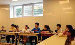 Maltepe Belediyesi’nin dil kurslarıyla geleceğe hazırlanıyorlar