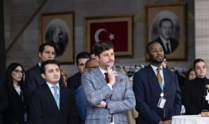 Prof. Dr. Sevil Atasoy:   “Uyuşturucu politikaları insan hakları ve halk sağlığı temelinde şekillenmeli”