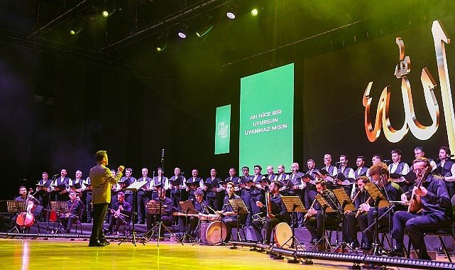 Selçuklu Sanat Akademisi İlahi Konseri İle Gönüllere Dokundu