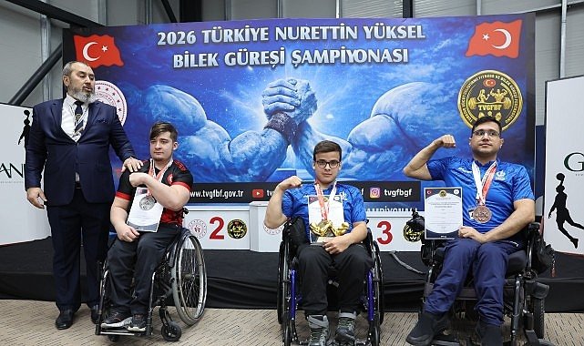Bağcılarlı demir bileklerden büyük başarı: 14 madalya kazandılar