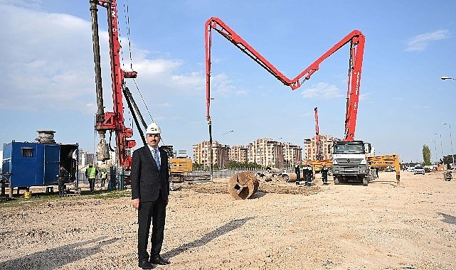 Başkan Altay: ‘Otogar Kavşağı’nda Karayolunu ve Raylı Sistemi Üste Alacak Bir Köprülü Kavşak Çalışması Yürütüyoruz’