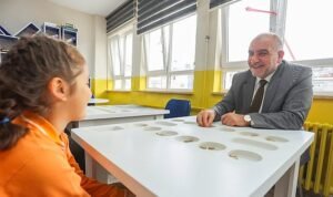 Canik Belediyesi’nden Eğitimde Farkındalık: 27 Adet Akıl ve Zekâ Oyunu Sınıfı Öğrencilerin Hizmetinde