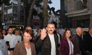 Dikili’de 7’den 70’e dans şöleni: Başkan Kırgöz’den yeni sanat merkezi müjdesi