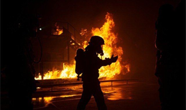 İzmir İtfaiyesi’nde “özel kuvvet” eğitimi