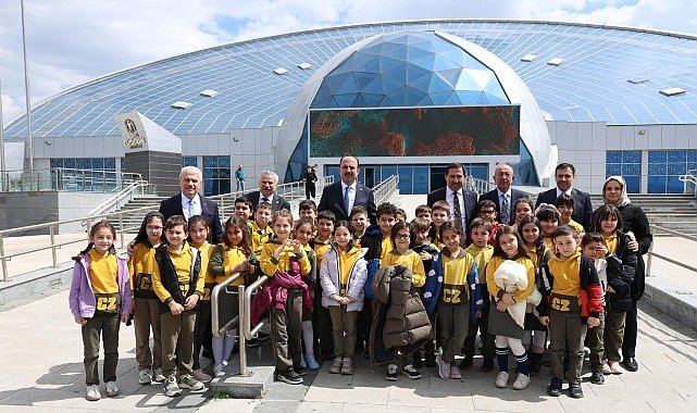 Konya Protokolü Bilim Merkezi’nde Öğrencilerle Buluştu