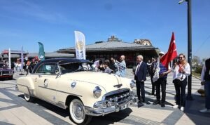 Osmangazi’de 13. Klasik Otomobil Turu Rüzgarı Esti