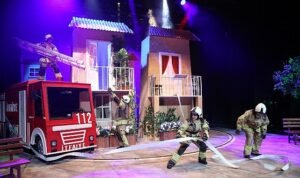 Şehir Tiyatroları Kahraman İtfaiyecilerin Hikayesini “İtfaiyecinin Sırrı” Oyunuyla Anlatıyor