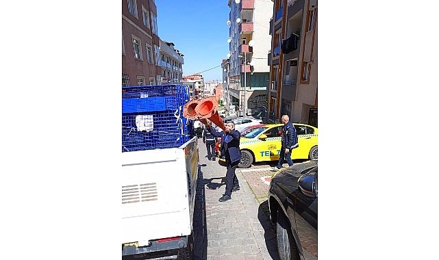 Zümrütevler ve Fındıklı mahallelerinde kaldırım ve yol işgalleri kaldırıldı