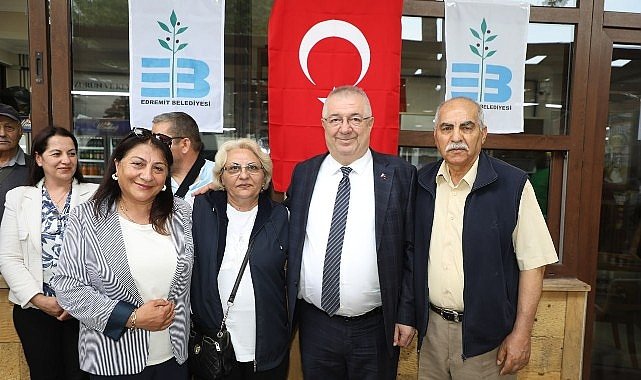 Başkan Ertaş, Altınoluk’ta vatandaşlarla buluştu