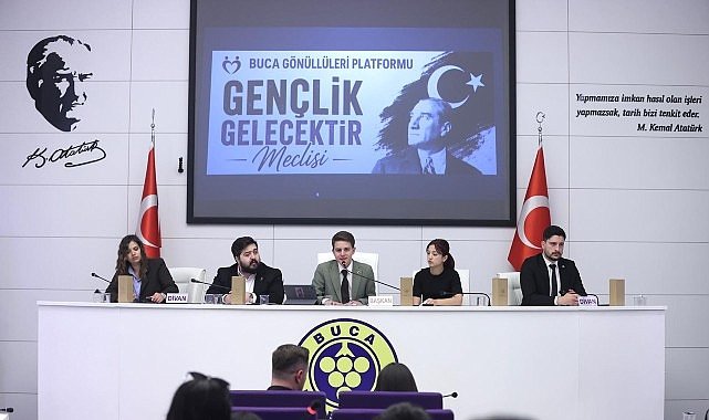 Gençler Buca’da geleceği konuştu