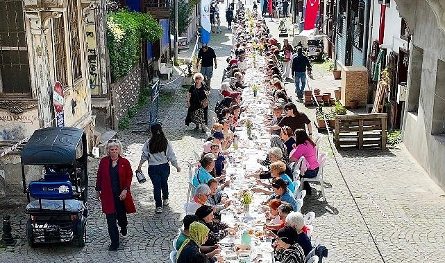 Mudanya’da Anneler Günü buluşması