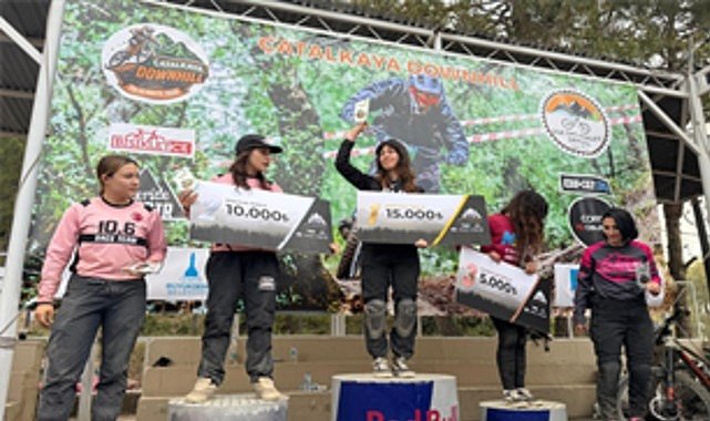 Yeni parkurda adrenalin dolu festival