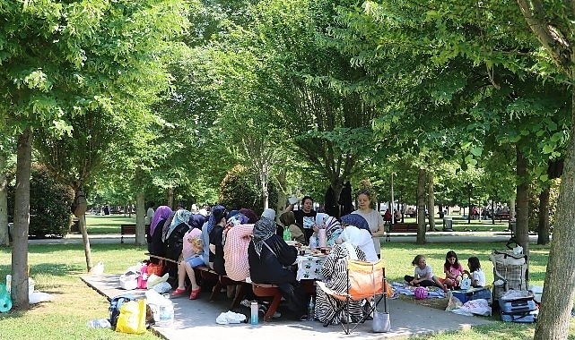 Maltepe’de kadınlar bahar pikniğinde buluştu