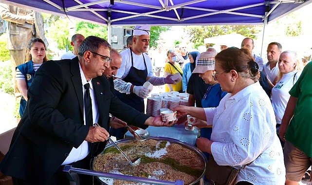 Buca’da aşure birlik ve beraberlik için karıldı