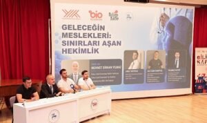 DEÜ’de “Sınırları Aşan Hekimlik” Konuşuldu