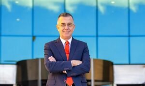 Dünya Yeditepe’de Yeditepe Dünyada