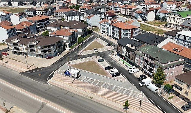 Yeni Mahallede 11 Sokakta Asfalt Ve Tretuvar Çalışması Tamamlandı