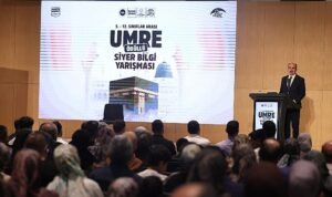 Başkan Altay Umre Ödüllü Siyer Yarışmasını Kazanan Öğrenciler ve Aileleriyle Buluştu