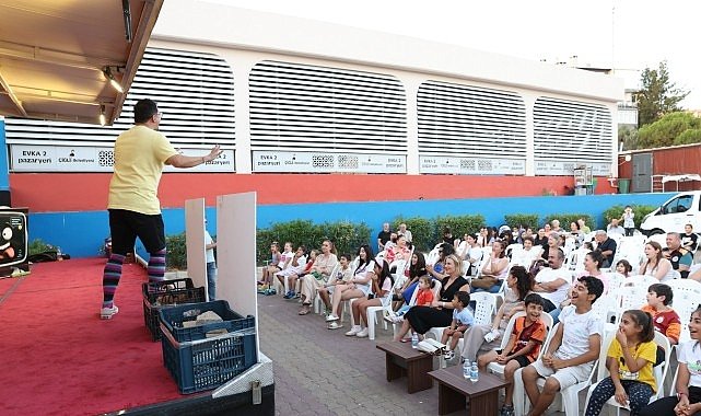 Çiğli’de Mahalle Tiyatro Günleri Başladı